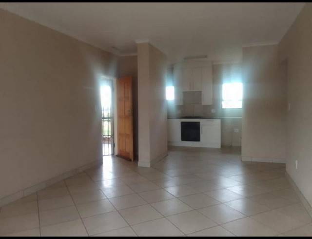 3 BEDROOM APARTMENT FOR SALE IN WALDRIFT